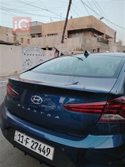 هیوندای ئەلەنترا